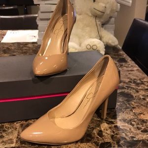 Jessica Simpson Tan heels